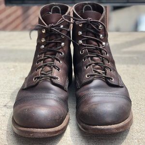 Red Wing Iron Ranger 8111